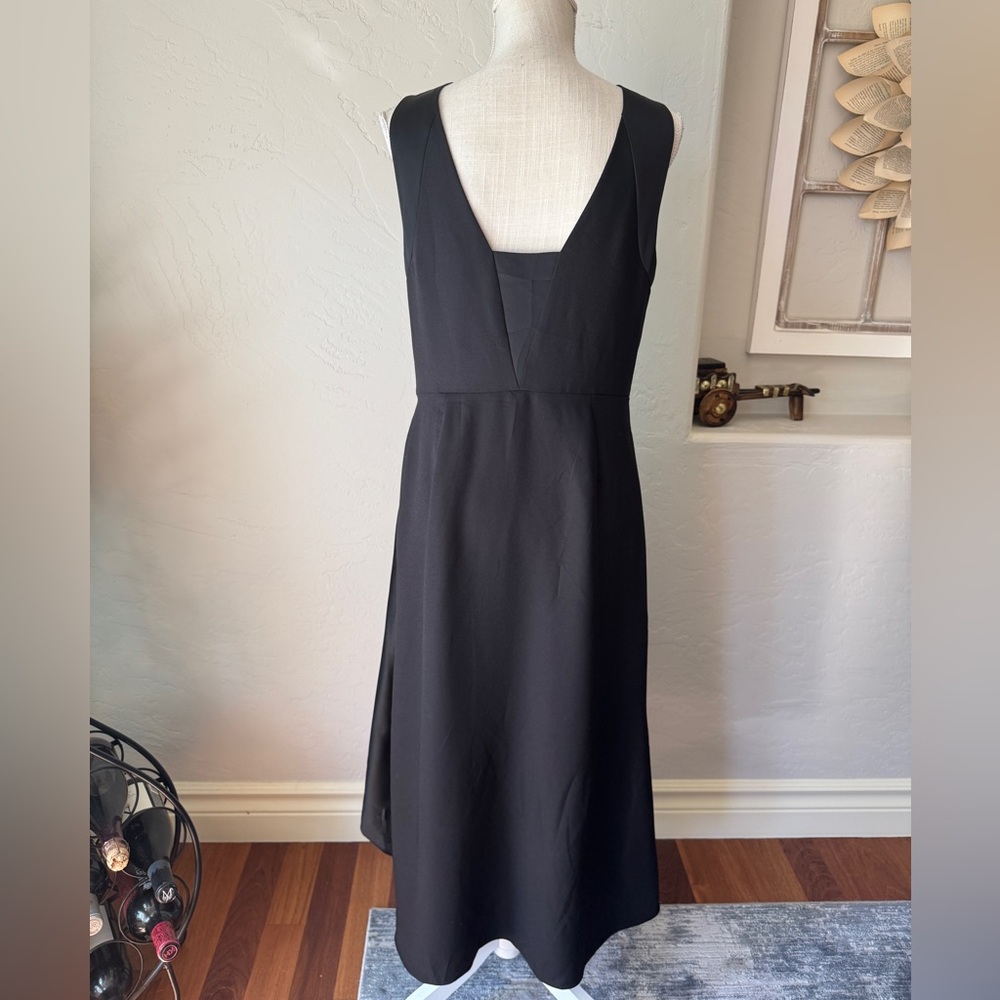 Banana Republic Dress Women's Black Fit and Flay Midi Dress Size 10